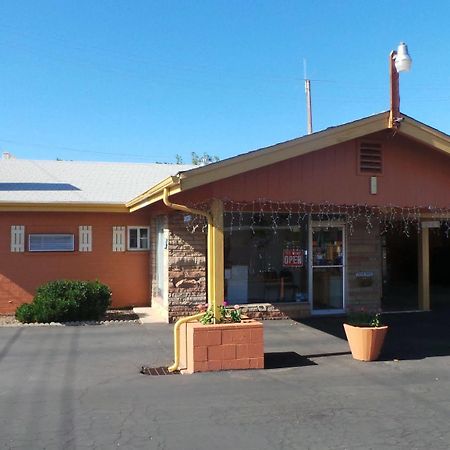 Relax Inn Yreka Esterno foto