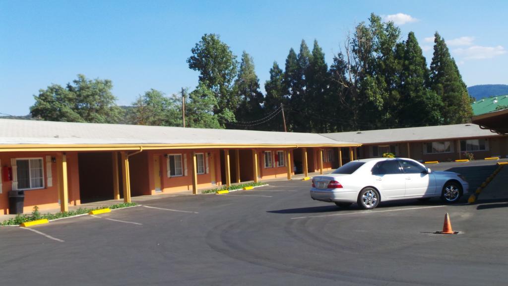 Relax Inn Yreka Esterno foto