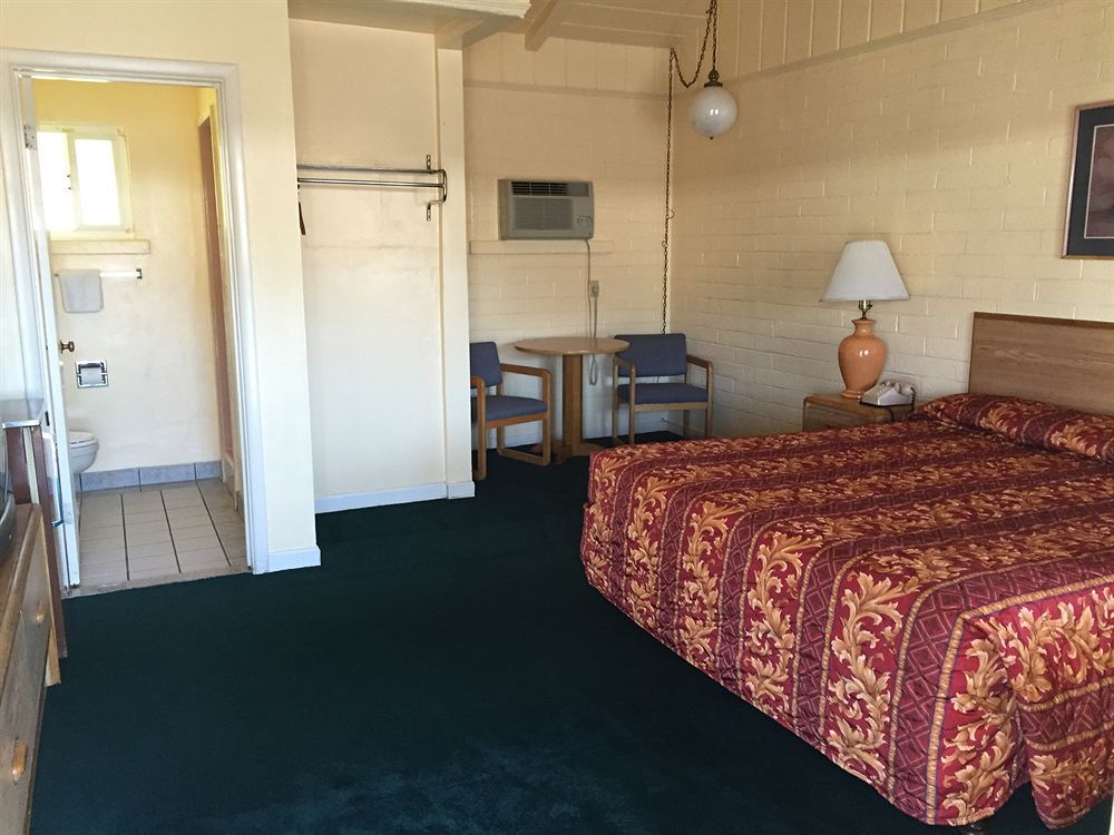 Relax Inn Yreka Esterno foto